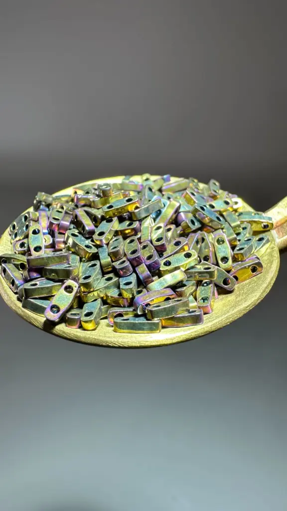 focus-on-tila-beads